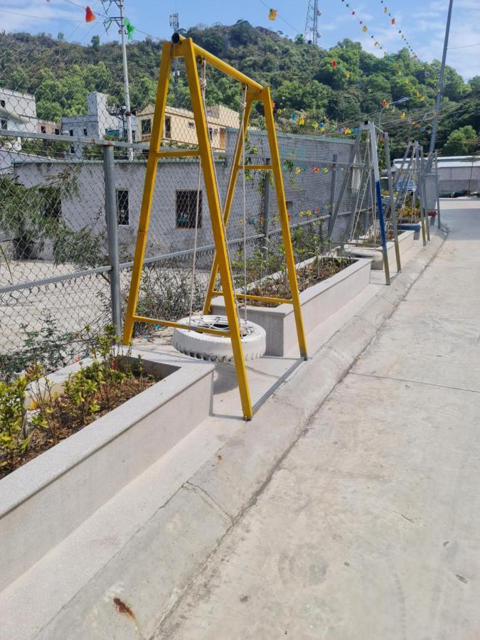 Dai Thuy Hotel Dong Khe Sau Exterior foto